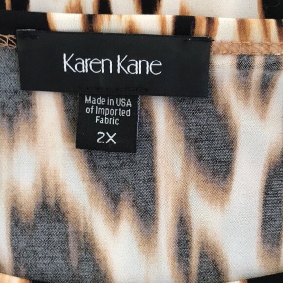 KAREN KANE size 2X Printed Asymmetrical Top - Picture 5 of 5